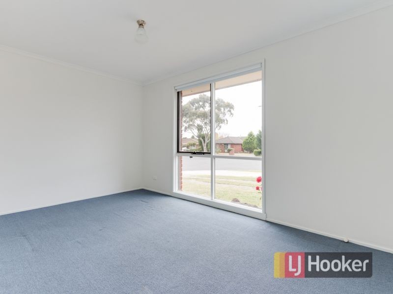 16 Bradley Court, Hampton Park VIC 3976