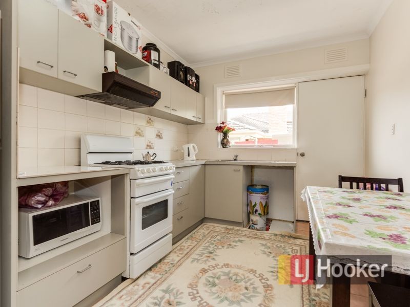 1/5 Close Avenue, Dandenong VIC 3175