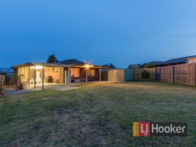 2 Bunya Place, Hampton Park VIC 3976