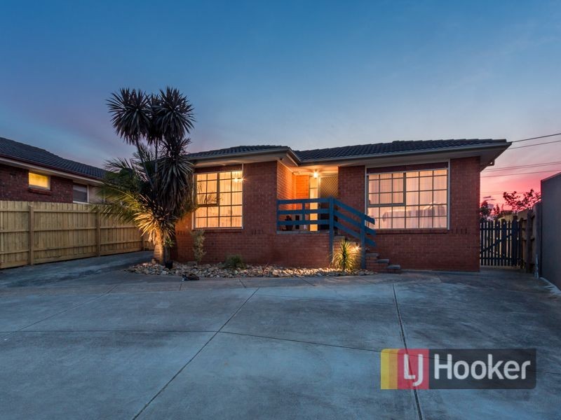 2 Bunya Place, Hampton Park VIC 3976