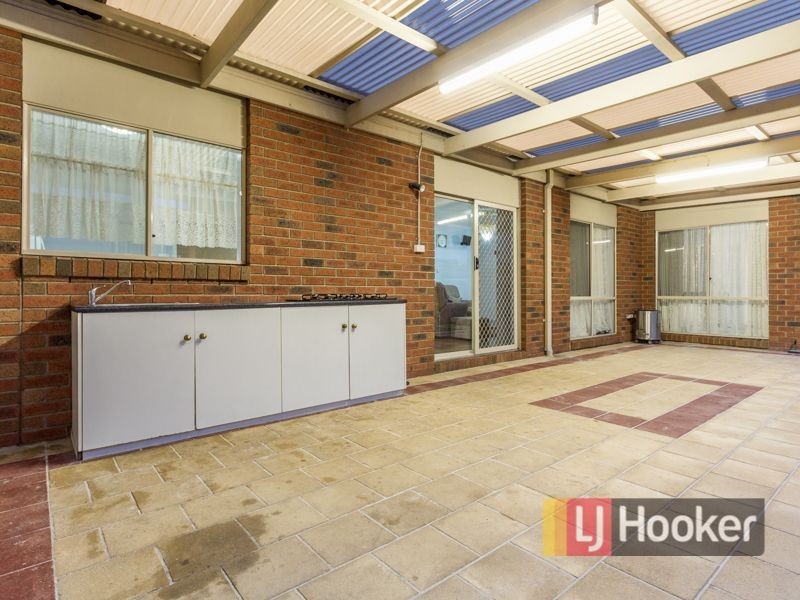 13 Oakman Way, Hampton Park VIC 3976