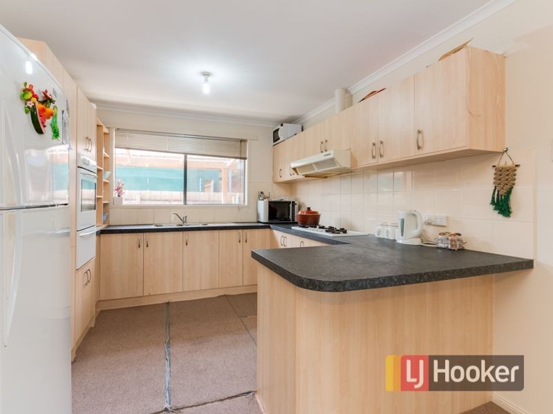 73 The Parkway, Hampton Park VIC 3976