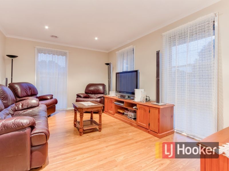 43 Highland Avenue, Hampton Park VIC 3976
