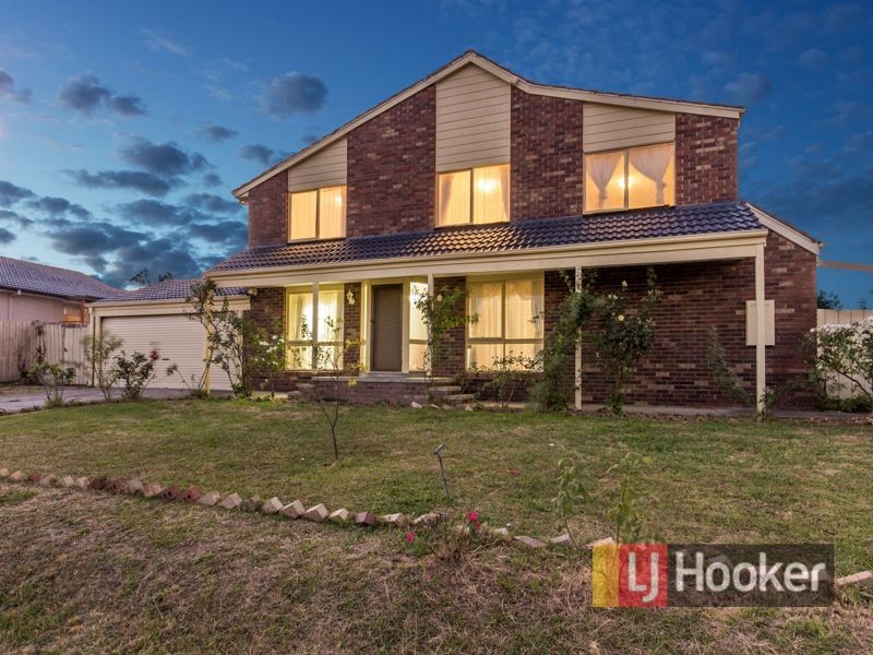 11 Lawson Way, Endeavour Hills VIC 3802