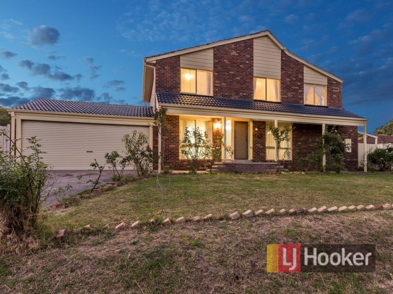 11 Lawson Way, Endeavour Hills VIC 3802