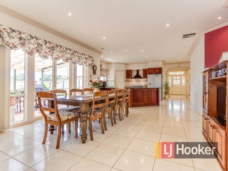 5 Stevensons Road, Cranbourne VIC 3977