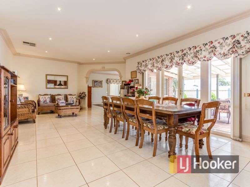 5 Stevensons Road, Cranbourne VIC 3977