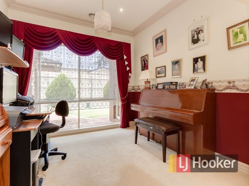 5 Stevensons Road, Cranbourne VIC 3977