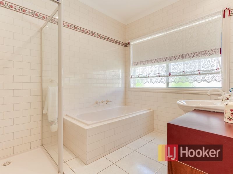 5 Stevensons Road, Cranbourne VIC 3977