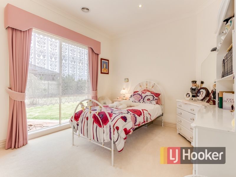 5 Stevensons Road, Cranbourne VIC 3977