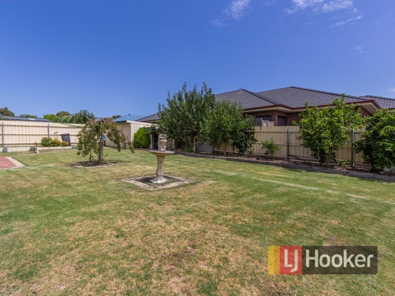 5 Stevensons Road, Cranbourne VIC 3977