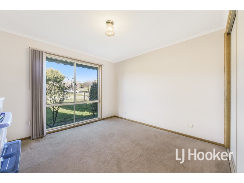 27 Cumberland Chase, Hampton Park VIC 3976