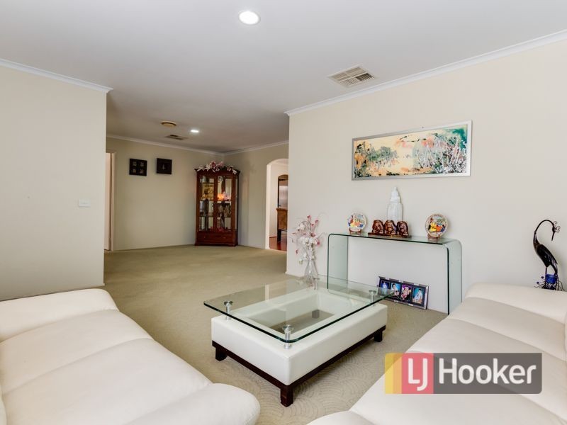 13 Brunel Court, Hampton Park VIC 3976