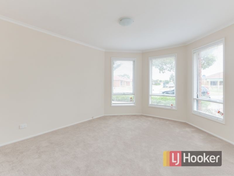 18 Raleigh Drive, Narre Warren South VIC 3805