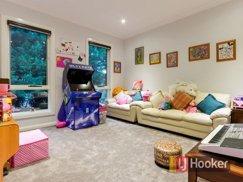 6-8 Cranston Close, Narre Warren North VIC 3804