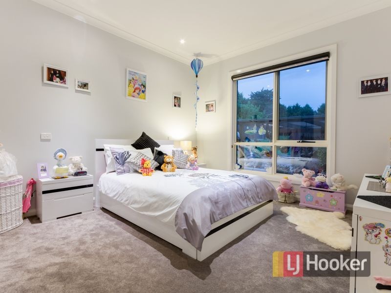 6-8 Cranston Close, Narre Warren North VIC 3804