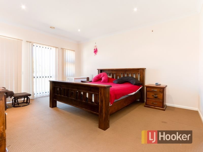 69 Elliott Parade, Lynbrook VIC 3975