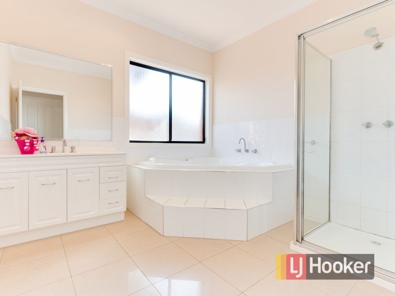 69 Elliott Parade, Lynbrook VIC 3975