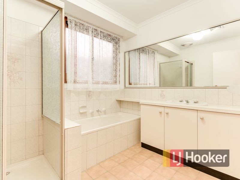 10 Song Street, Narre Warren VIC 3805