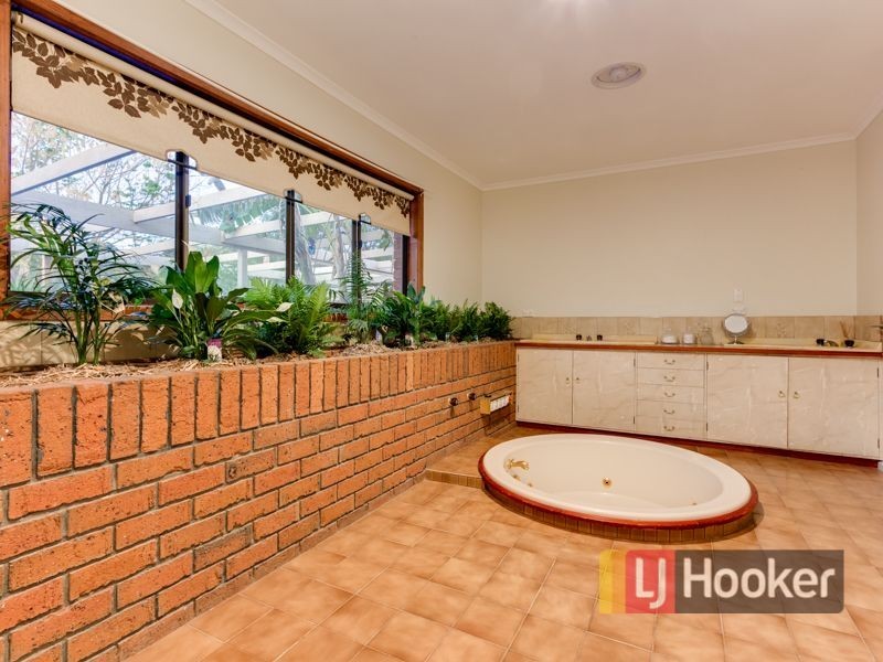 7 McKenzie Lane, Narre Warren North VIC 3804