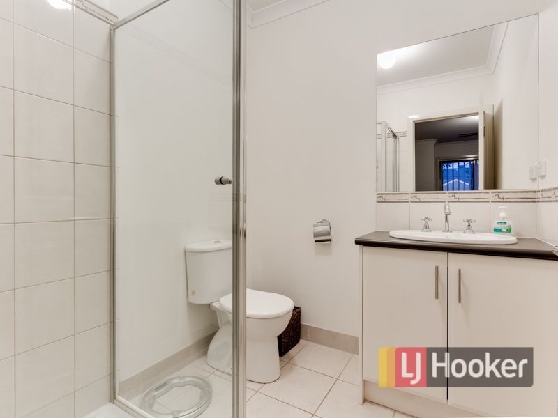 5 Cusack Way, Lynbrook VIC 3975