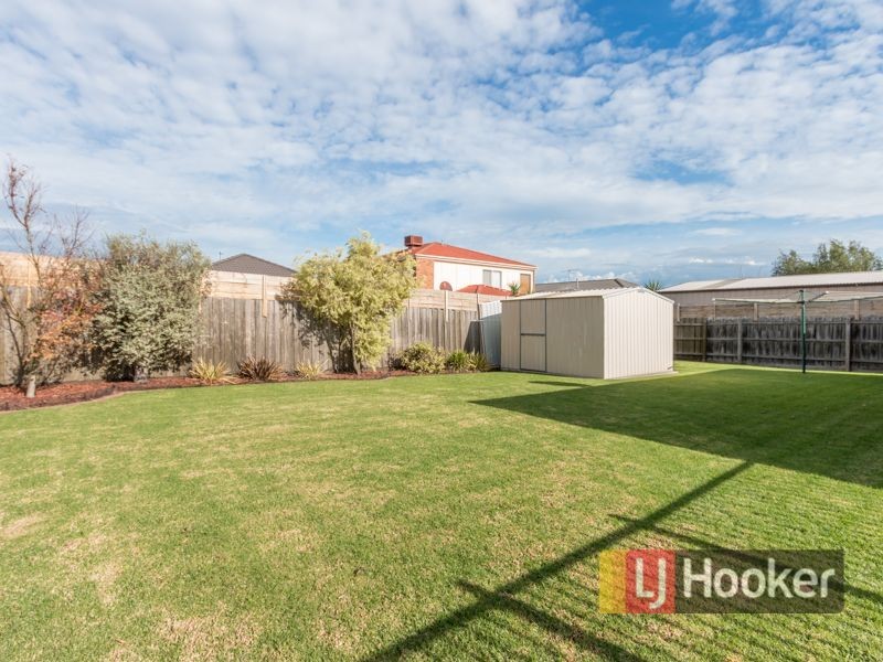 6 Langbourne Drive, Narre Warren South VIC 3805