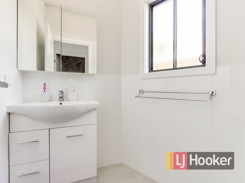 3/13 Oak Avenue, Doveton VIC 3177