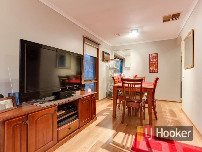 8 Marlene Court, Hampton Park VIC 3976