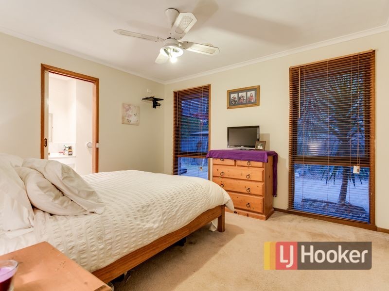 8 Marlene Court, Hampton Park VIC 3976