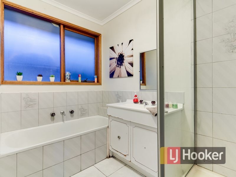 8 Marlene Court, Hampton Park VIC 3976