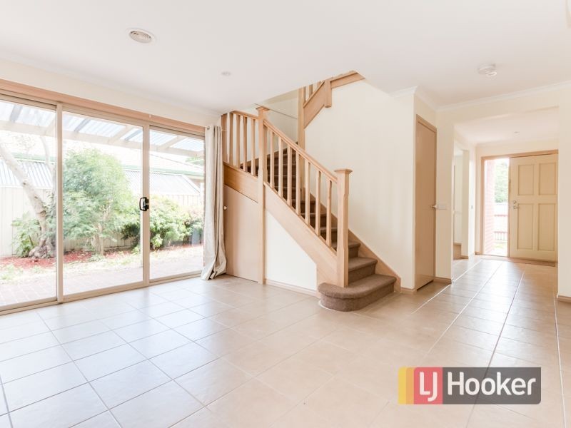 26 Dewpoint Crescent, Hampton Park VIC 3976
