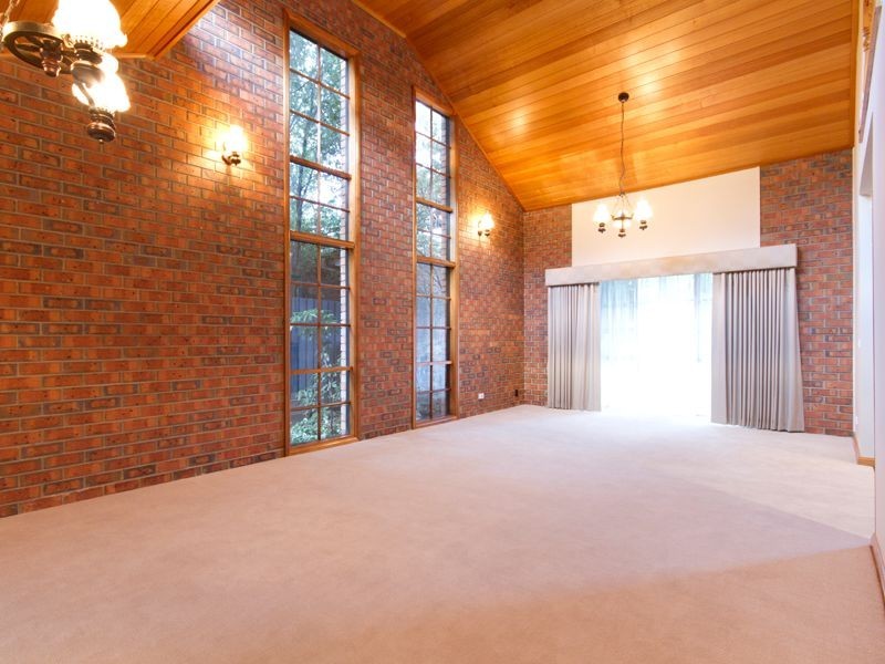 39 The Promenade, Narre Warren South VIC 3805