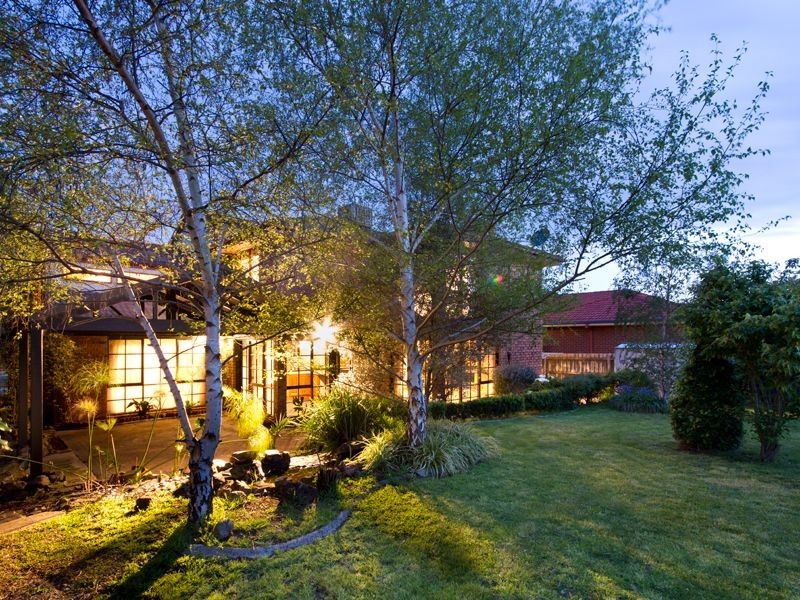 39 The Promenade, Narre Warren South VIC 3805