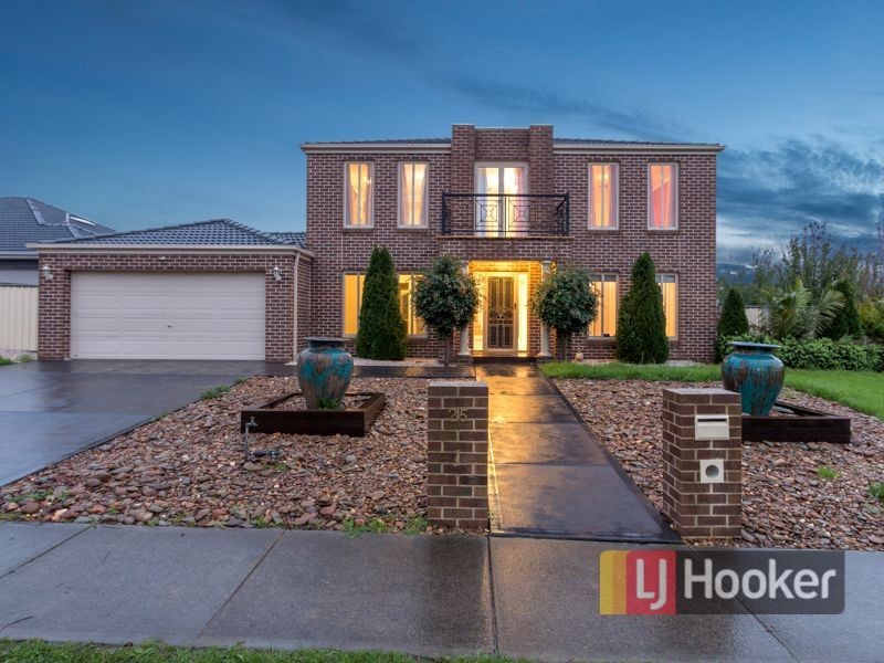 25 Cantwell Road, Narre Warren North VIC 3804