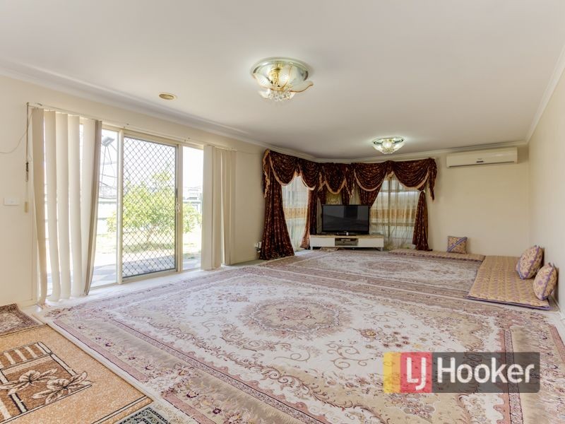 17 Yaraan Court, Hampton Park VIC 3976