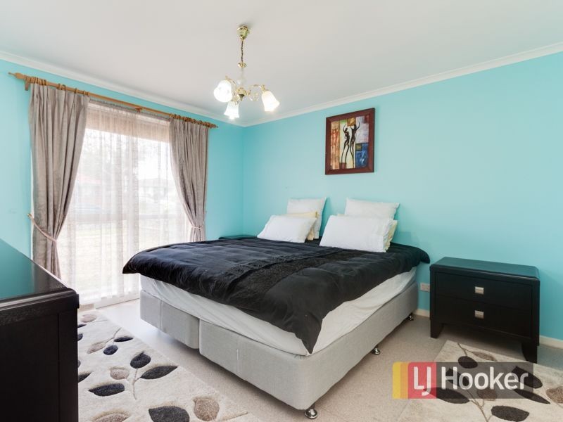 35 Ivan Crescent, Hampton Park VIC 3976