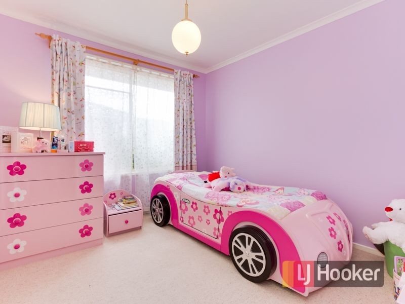 35 Ivan Crescent, Hampton Park VIC 3976