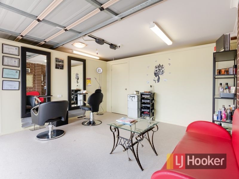 35 Ivan Crescent, Hampton Park VIC 3976