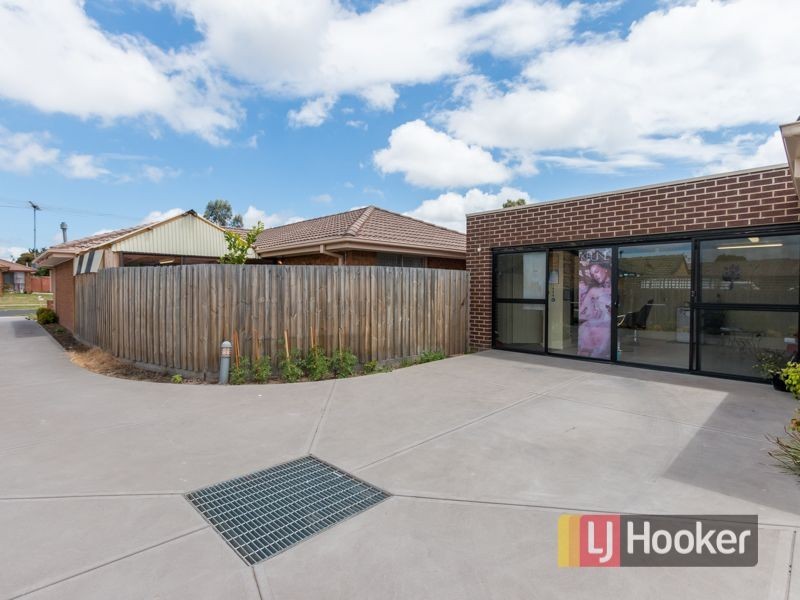 35 Ivan Crescent, Hampton Park VIC 3976