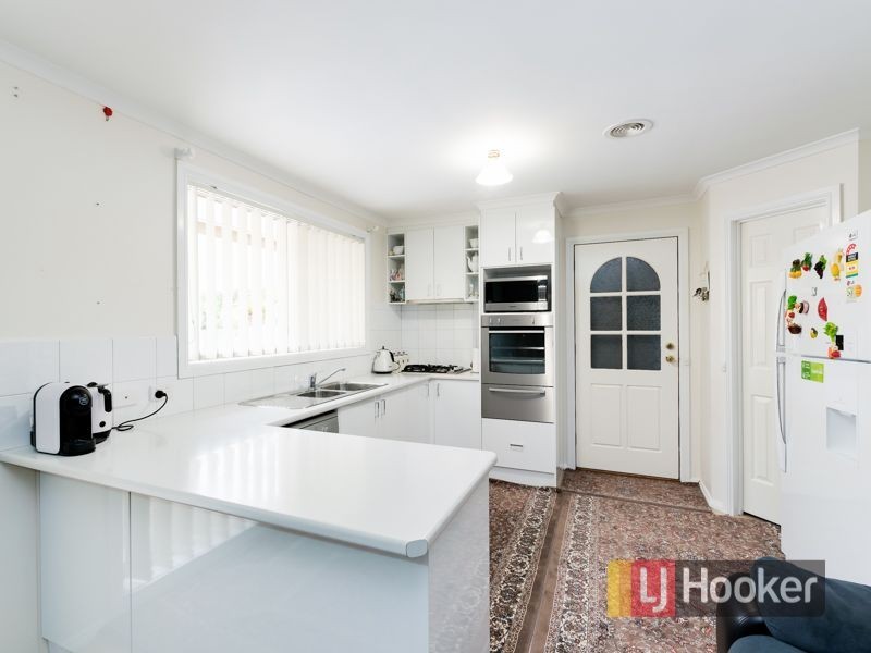 30 Monahans Road, Cranbourne VIC 3977