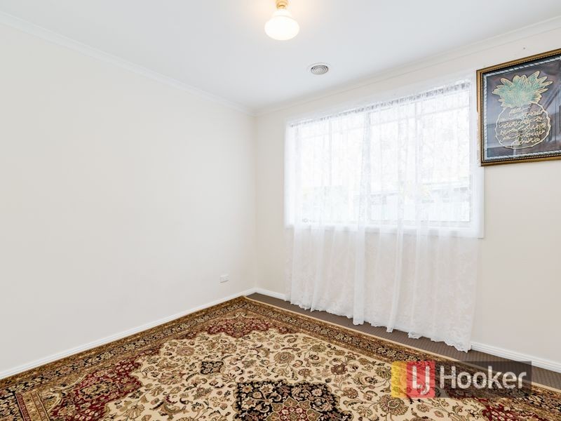 30 Monahans Road, Cranbourne VIC 3977