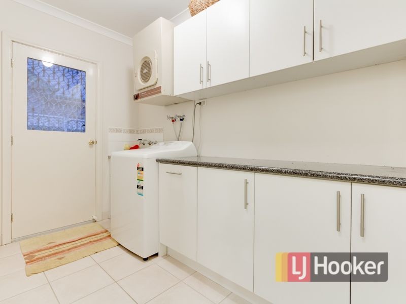 135 Montbrae Circuit, Narre Warren North VIC 3804