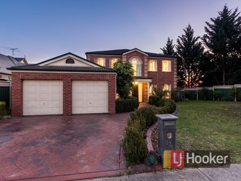 135 Montbrae Circuit, Narre Warren North VIC 3804