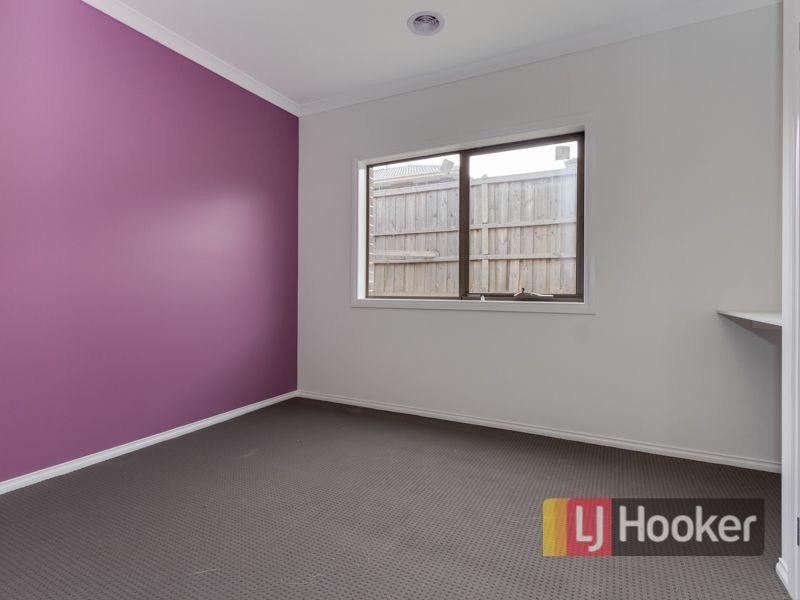69 Mannavue Boulevard, Cranbourne North VIC 3977