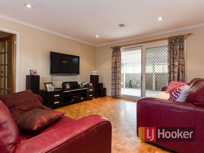 6 Greenhill Rise, Hampton Park VIC 3976