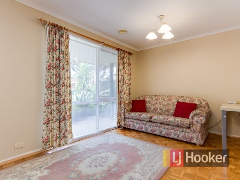 6 Greenhill Rise, Hampton Park VIC 3976