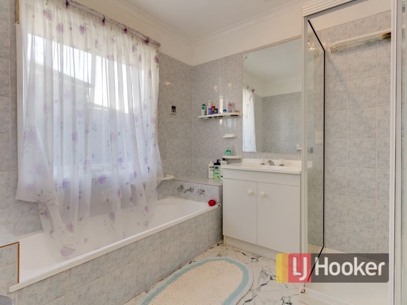 6 Greenhill Rise, Hampton Park VIC 3976