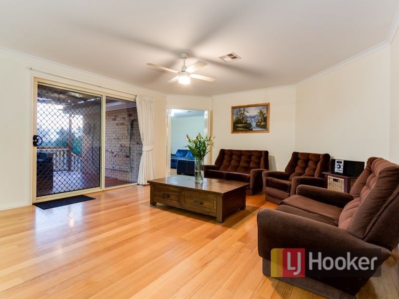 7 Dudley Mews, Pakenham VIC 3810