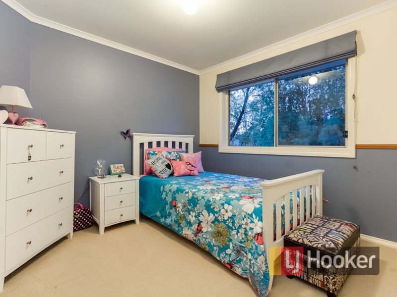 7 Dudley Mews, Pakenham VIC 3810