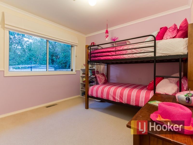 7 Dudley Mews, Pakenham VIC 3810